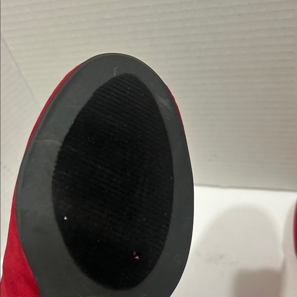 NWT. Qupid Red Heeled Suede Boots with Buckle Detail - Picture 9 of 10